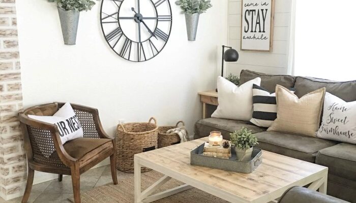 How decorate small living room