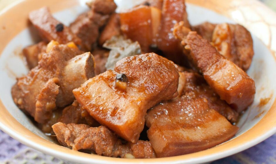 How to cook adobong baboy cebuano style